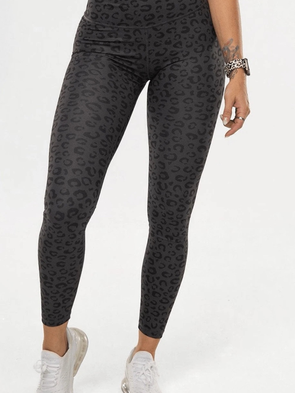 Violate The Dress Code - High Waist Blk/Gry Leopard Print Leggings - Size Small